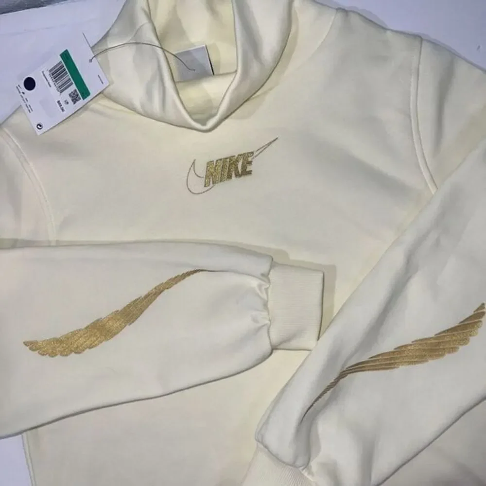 Nike Kids' Sportswear Club Fleece Mock Neck Sweatshirt XL Yellow/Gold‎ -NWT